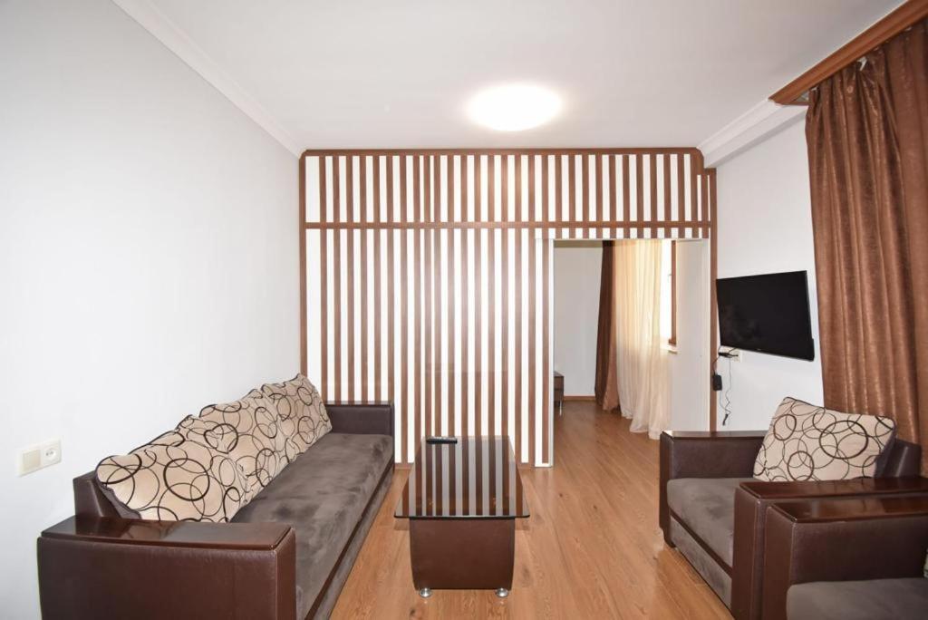 74/3New Building In The Center Of The Capital Apartment Yerevan Luaran gambar